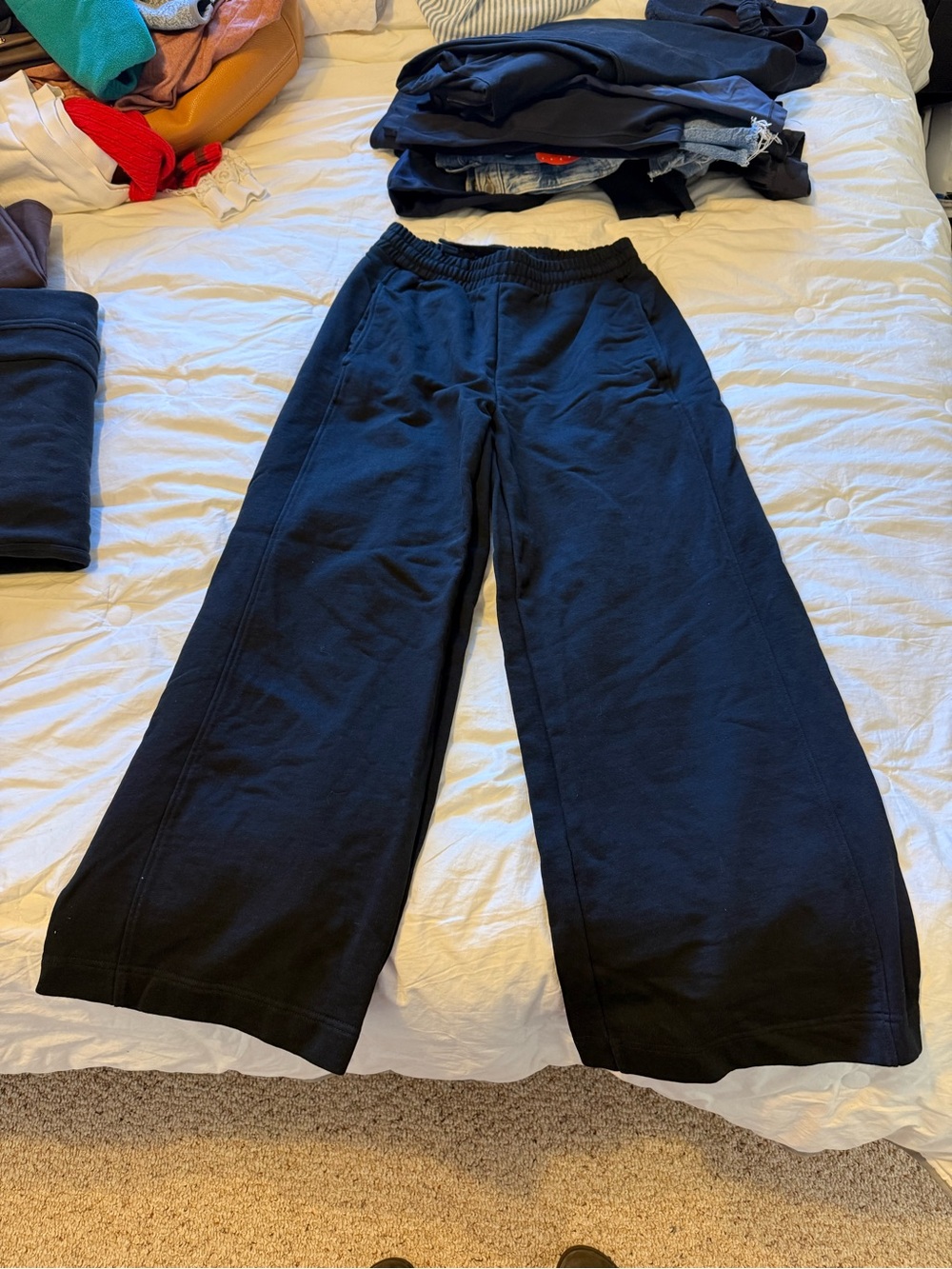 COS Wide-Leg Black Sweatpants